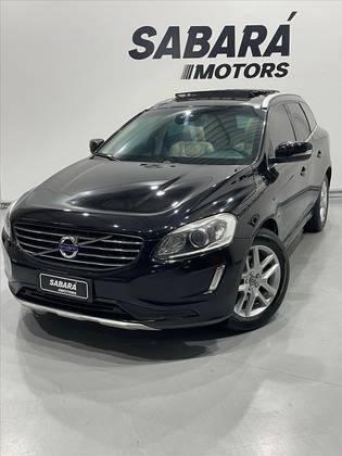 VOLVO XC60 2.4 D5 MOMENTUM DIESEL AWD 4P AUTOMÁTICO VOLVO XC60 2.4 D5 MOMENTUM DIESEL AWD 4P AUTOMÁTICO